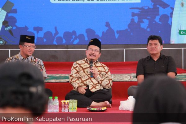 Wakil Bupati Pasuruan Memberi Arahan Strategi Mitra UMKM, Masyarakat Menabung Perkuat Ekonomi Daerah