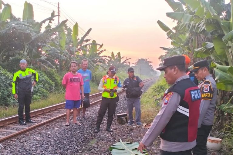 Duka di Rel Kereta: Kisah Pilu Wanita Pasuruan yang Berakhir Tragis